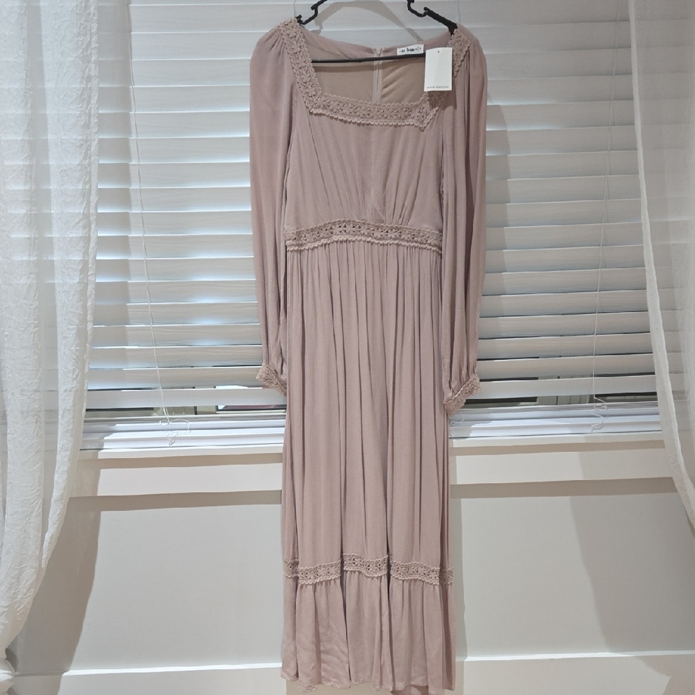 Long Sleeve Maxi Dress in Dusty Rose — Boho Lace Trim